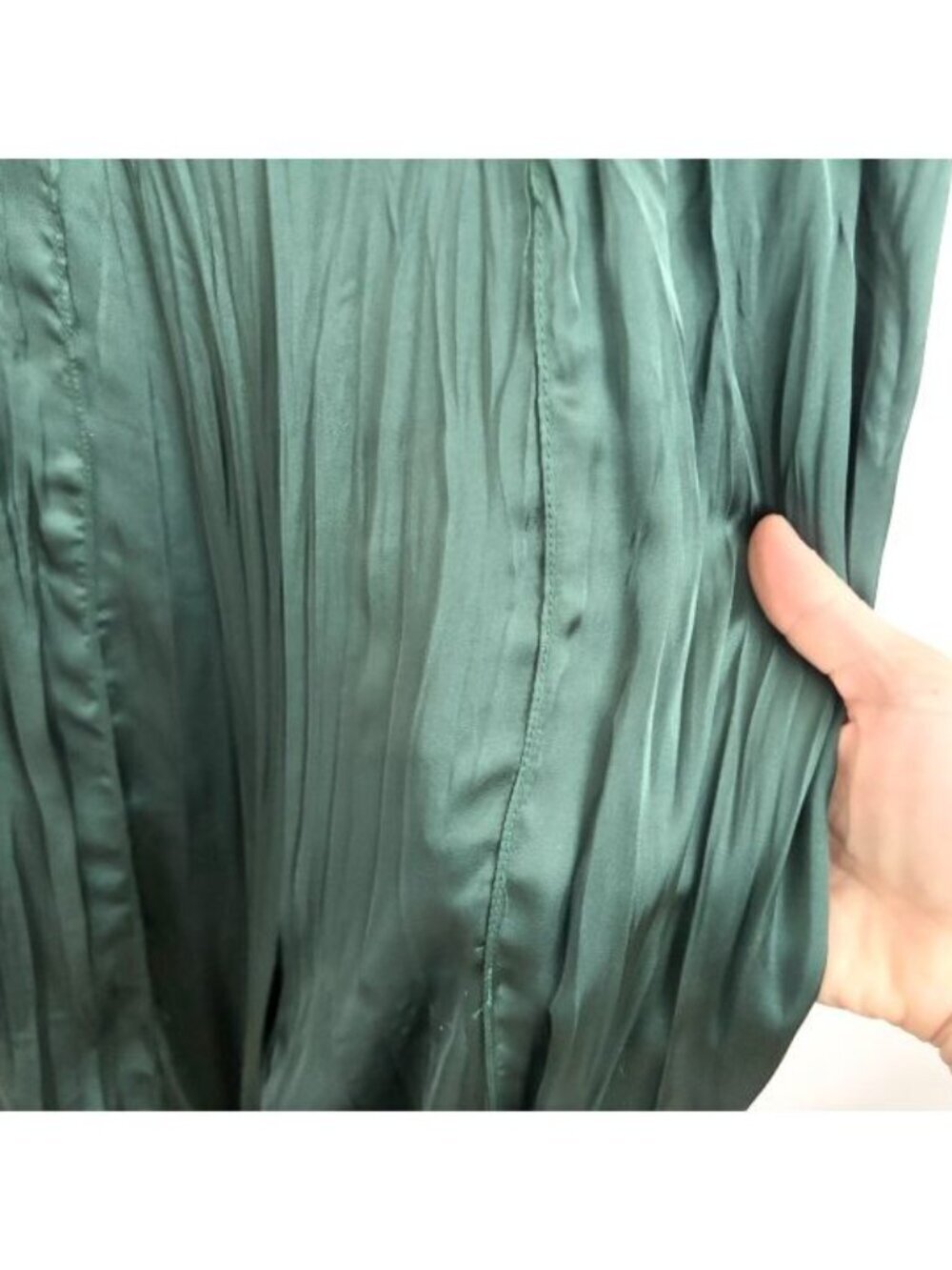EUC Zara Satin Effect Emerald Green V Neck Jumpsuit - Sz XS - Picture 8 of 12